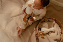 Lade das Bild in den Galerie-Viewer, GANS LITTLE GOOSE - 17 CM / LITTLE DUTCH