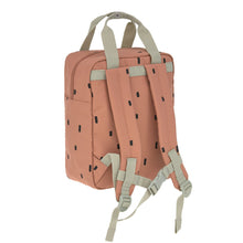 Lade das Bild in den Galerie-Viewer, KINDERGARTENRUCKSACK - MINI SQUARE BACKPACK - HAPPY PRINTS - KARAMELL
