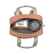 Lade das Bild in den Galerie-Viewer, KINDERGARTENRUCKSACK - MINI SQUARE BACKPACK - HAPPY PRINTS - KARAMELL
