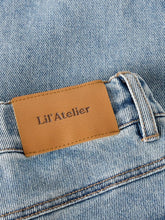 Lade das Bild in den Galerie-Viewer, LOOSE FIT JEANS
