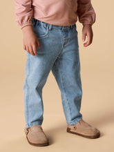 Lade das Bild in den Galerie-Viewer, LOOSE FIT JEANS
