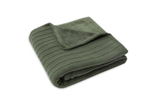 Lade das Bild in den Galerie-Viewer, DECKE WIEGE 75X100 CM PURE KNIT LEAF GREEN/VELVET GOTS
