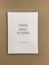 Lade das Bild in den Galerie-Viewer, MUTTERPASSHÜLLE „Unser kleines Wunder“
