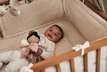 Lade das Bild in den Galerie-Viewer, KUSCHELTIER - FAIRY MAE
