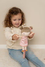 Lade das Bild in den Galerie-Viewer, KUSCHELPUPPE ROSA - 35 CM
