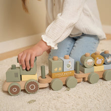Lade das Bild in den Galerie-Viewer, ZUG MIT STECKFORMEN TRAKTOR - LITTLE FARM
