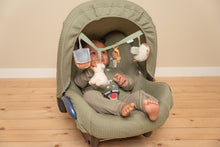 Lade das Bild in den Galerie-Viewer, KINDERWAGENKETTE - LITTLE FARM
