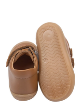 Lade das Bild in den Galerie-Viewer, POM POM PM PAX - LAUFLERNSCHUHE - CAMEL

