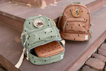 Lade das Bild in den Galerie-Viewer, KINDERGARTENRUCKSACK - MINI BACKPACK - HAPPY PRINTS OLIV
