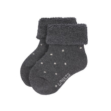 Lade das Bild in den Galerie-Viewer, BABY - NEWBORN SOCKEN - GRAU BEIGE
