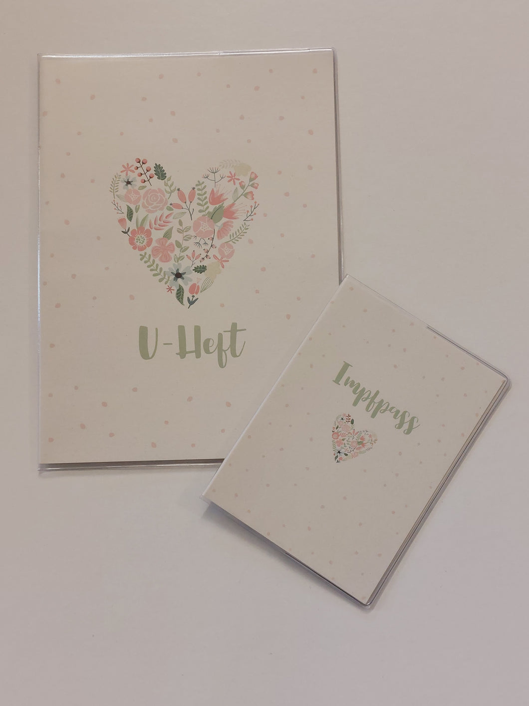 U-HEFT/-IMPFPASSHÜLLE
