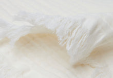 Lade das Bild in den Galerie-Viewer, DECKE MUSLIN 75X100 CM - IVORY
